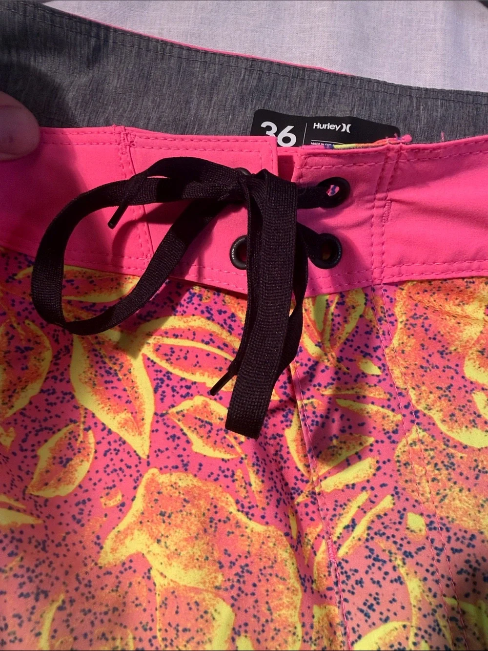 Hurley Neon Pink, Lime & Yellow Floral Board Shorts Size 36